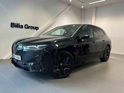 Svart Begagnad 2023 BMW iX SUV | 759 000 kr (Marknadspris)