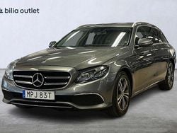 Grå Begagnad 2019 Mercedes E220 Avantgarde Kombi | 279 900 kr (Superpris)