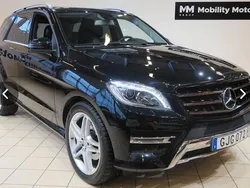 Svart Begagnad 2015 Mercedes ML350 AMG line SUV | 245 000 kr (Marknadspris)