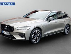 Grå Begagnad 2022 Volvo V60 R-Design Kombi | 449 900 kr (Dyr)