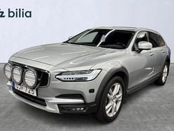 Silver Begagnad 2018 Volvo V90 CC Kombi | 234 500 kr (Marknadspris)