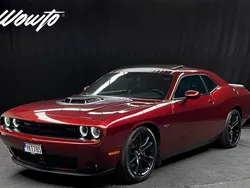 Mörkröd Begagnad 2018 Dodge Challenger Sportkupé | 479 800 kr (Marknadspris)