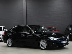Svart Begagnad 2017 BMW 330e Luxury Line Sedan | 209 900 kr (Marknadspris)