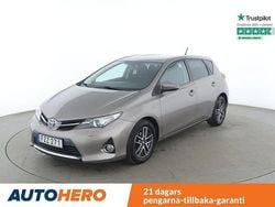 Brun Begagnad 2015 Toyota Auris Hybrid Active Halvkombi | 143 000 kr (Marknadspris)