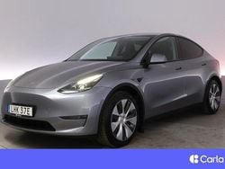 Grå Begagnad 2023 Tesla Model Y Long Range AWD SUV | 439 900 kr (Marknadspris)