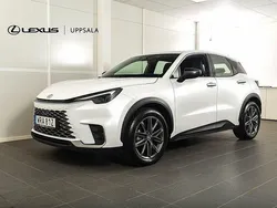 Vit Begagnad 2024 Lexus LBX SUV | 344 900 kr