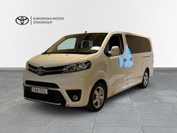 Vit Begagnad 2023 Toyota Proace Verso Kombi | 389 900 kr (Marknadspris)