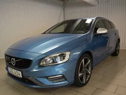 Blå Begagnad 2016 Volvo V60 R-Design Kombi | 179 000 kr (Lite dyr)