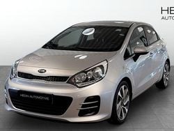 Grå (grey) Begagnad 2016 Kia Rio Halvkombi | 99 900 kr (Marknadspris)