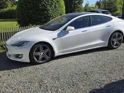 Begagnad 2018 Tesla Model S Long Range AWD Sedan | 295 000 kr