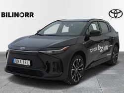 Svart Begagnad 2023 Toyota bZ4X Active SUV | 399 900 kr (Bra pris)