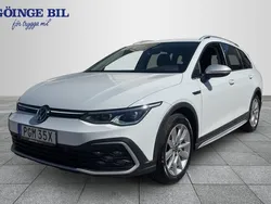Vit Begagnad 2022 VW Golf Alltrack Kombi | 339 000 kr (Marknadspris)
