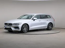 Silver Begagnad 2021 Volvo V60 Inscription Kombi | 309 000 kr (Bra pris)