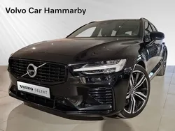 Svart Begagnad 2022 Volvo V60 R-Design Kombi | 419 000 kr (Marknadspris)