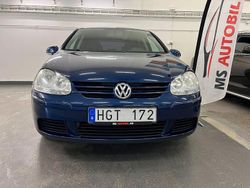 Mörkblå (blå) Begagnad 2007 VW Golf V Trendline Halvkombi | 44 900 kr (Lite dyr)