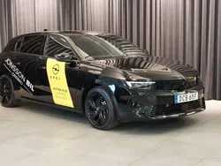 Svart Begagnad 2022 Opel Astra GS Line Halvkombi | 279 500 kr (Marknadspris)