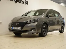 Grå/silver Begagnad 2023 Nissan Leaf N-Connecta Halvkombi | 214 800 kr (Bra pris)