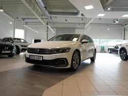 Okänd Begagnad 2021 VW Passat Executive Kombi | 212 800 kr (Marknadspris)