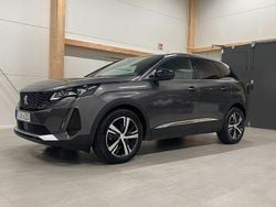 Grå Begagnad 2024 Peugeot 3008 GT-line SUV | 269 000 kr (Marknadspris)