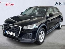Brilliantsvart Ny 2024 Audi Q2 Proline SUV | 304 000 kr (Marknadspris)