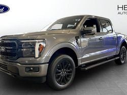 Grå (grey) Ny 2025 Ford F-150 Lariat Pickup | 1 051 440 kr (Marknadspris)