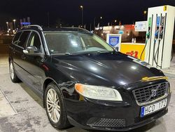 Begagnad 2009 Volvo V70 Kombi | 64 000 kr (Marknadspris)