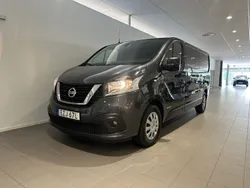 Mörkgrå (grå) Begagnad 2021 Nissan NV300 Van | 229 500 kr (Marknadspris)