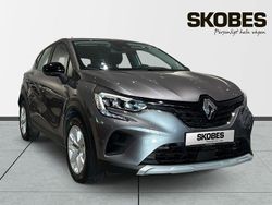 Grå Begagnad 2023 Renault Captur Zen SUV | 179 900 kr (Marknadspris)