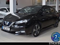 Svart Begagnad 2021 Nissan Leaf 360º Halvkombi | 159 000 kr (Marknadspris)