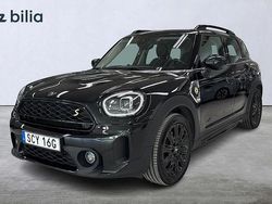 Svart Begagnad 2022 Mini Countryman Essential SUV | 299 900 kr (Marknadspris)