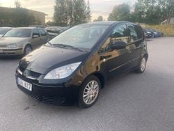 Svart Begagnad 2006 Mitsubishi Colt Halvkombi | 29 900 kr (Marknadspris)