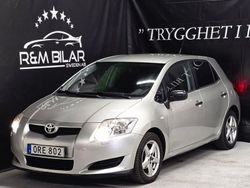 Silver Begagnad 2009 Toyota Auris Halvkombi | 69 800 kr (Lite dyr)