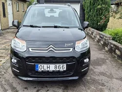 Begagnad 2013 Citroën C3 Picasso Minibuss | 89 000 kr