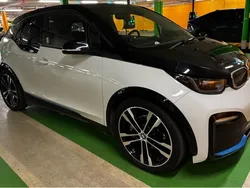 Vit Begagnad 2022 BMW i3 Comfort Edition Halvkombi | 219 000 kr (Bra pris)