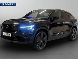 Svart Begagnad 2025 Volvo EC40 Ultra SUV | 549 900 kr (Dyr)