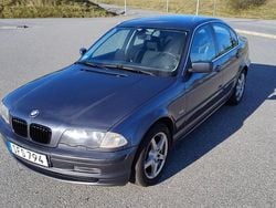 Grå Begagnad 2001 BMW 320 Sedan | 34 000 kr (Bra pris)