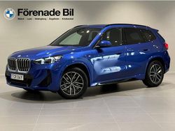 Blå (portimao blå metallic) Begagnad 2025 BMW X1 Comfort Edition SUV | 429 000 kr (Lite dyr)