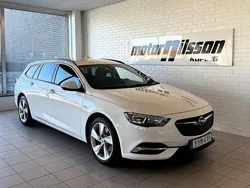 Vit Begagnad 2017 Opel Insignia Kombi | 124 500 kr (Lite dyr)
