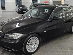 Svart Begagnad 2005 BMW 325 Advantage Kombi | 119 900 kr