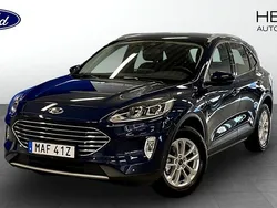 Silver Begagnad 2022 Ford Kuga Titanium SUV | 259 900 kr (Marknadspris)