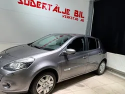 Grå Begagnad 2012 Renault Clio R.S. Halvkombi | 39 900 kr (Marknadspris)