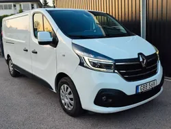 Vit Begagnad 2020 Renault Trafic Van | 315 000 kr