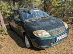 Grön Begagnad 2003 Toyota Corolla Kombi | 15 000 kr (Superpris)