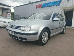 Silver Begagnad 2001 VW Golf IV Comfortline Halvkombi | 23 900 kr (Lite dyr)