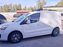 Begagnad 2018 Peugeot Partner Minibuss | 79 000 kr (Bra pris)