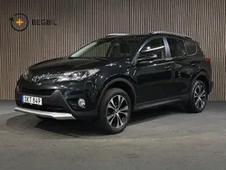 Svart Begagnad 2015 Toyota RAV4 SUV | 167 400 kr (Marknadspris)