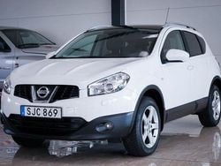 Vit Begagnad 2010 Nissan Qashqai SUV | 69 500 kr (Marknadspris)