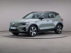 Grön Begagnad 2022 Volvo XC40 Pro SUV | 379 000 kr