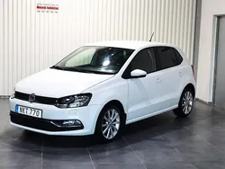 Vit Begagnad 2016 VW Polo Halvkombi | 109 900 kr (Lite dyr)