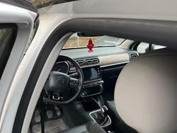 Vit Begagnad 2021 Citroën C3 PureTech Halvkombi | 129 000 kr (Marknadspris)